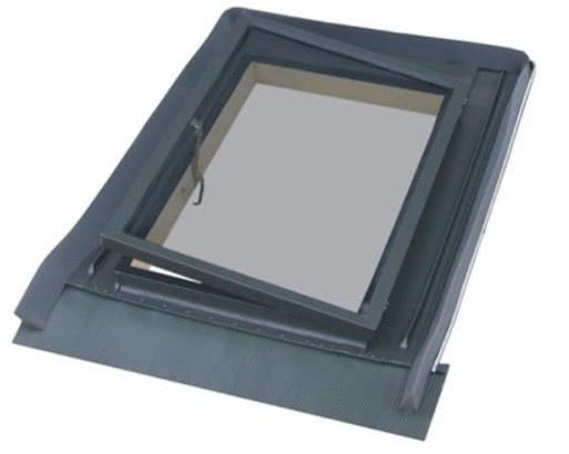 Wyłaz dachowy VERSA 80x80