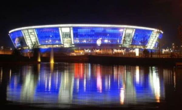 Rockwool dba o bezpieczeństwo na stadionach