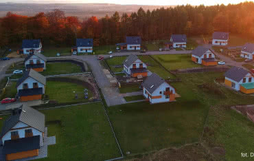 Pokrycia dachowe Ruukki wykorzystanie w osiedlu Spacery