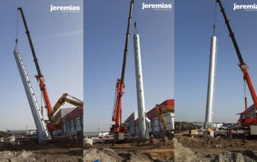 Wysoki komin FSC zamontowany na fabryce przetwórstwa ryb 