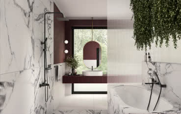 Jak urządzić łazienkę w kolorze jagodowym? Inspiracje pełne elegancji