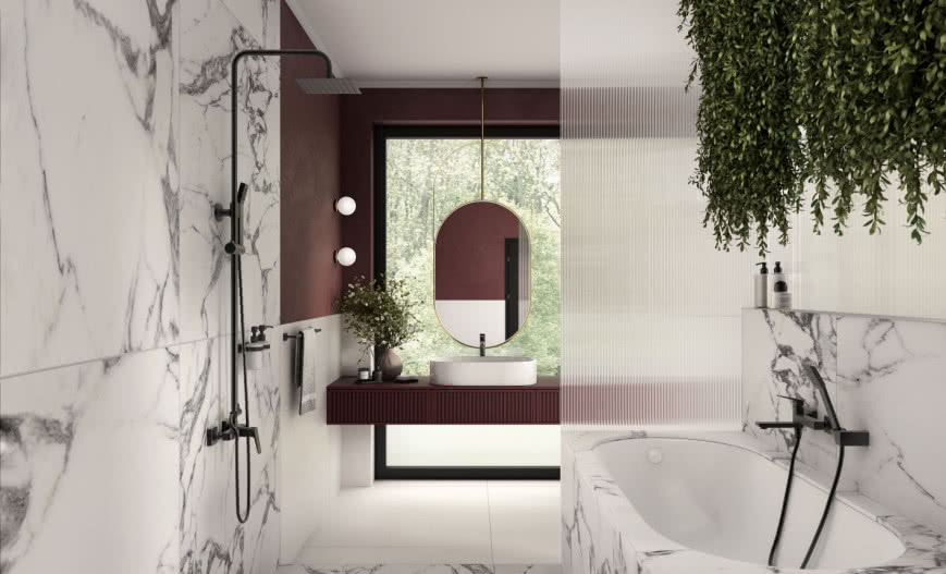 Jak urządzić łazienkę w kolorze jagodowym? Inspiracje pełne elegancji