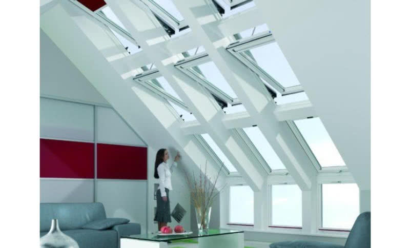 Jak zadbać o właściwe doświetlenie wnętrz na poddaszu?