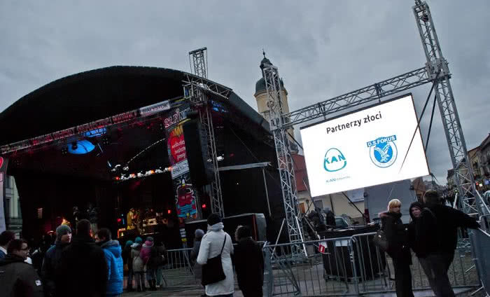 KAN wspiera Orkiestrę i potrzebujących