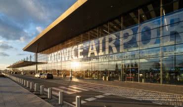 Fasady aluminiowo-szklane na lotnisku w Katowicach: nowoczesne rozwiązania i ich zastosowanie