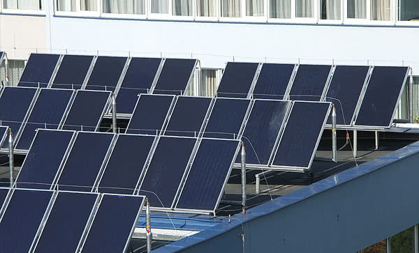 Zasady działania kolektorów płaskich i próżniowych