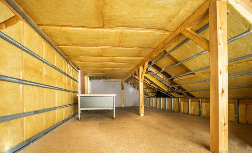 Wybierasz wełnę do ocieplenia domu? Zwróć uwagę na współczynnik lambda!