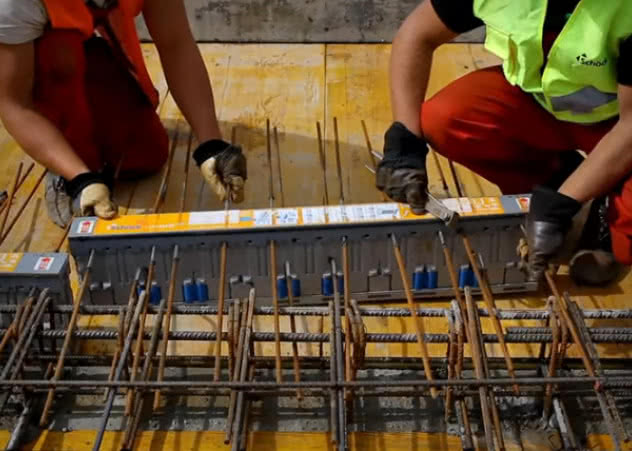 Jak powstaje płyta fundamentowa w technologii IZODOM2000?