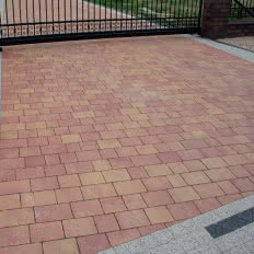 System kostek AKROPOLIS