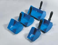 Kielnie i dozownik do zapraw murarskich