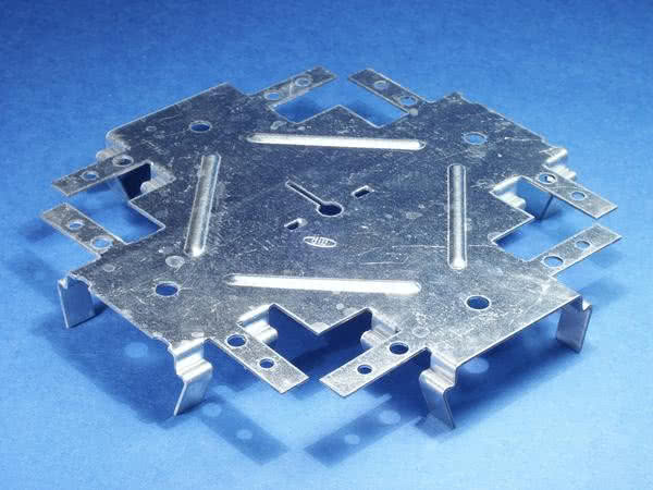 Łącznik poprzeczny dwustronny