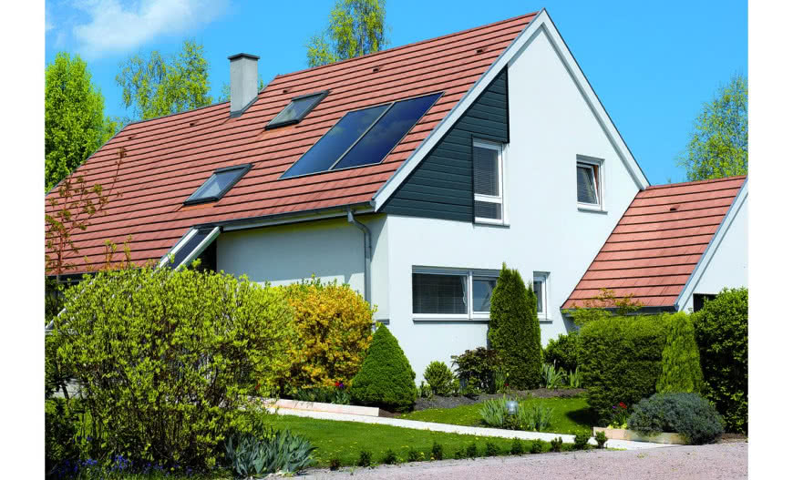 Czy warto połączyć instalację pompy ciepła z kolektorami słonecznymi?