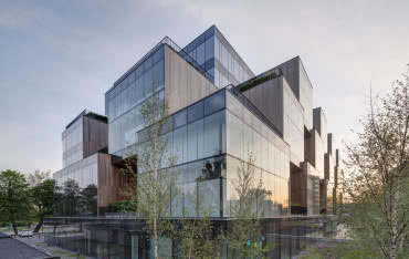 Nowoczesne biurowce przyjazne środowisku – szkło SunGuard®  firmy Guardian w Pixel Allegro w Poznaniu