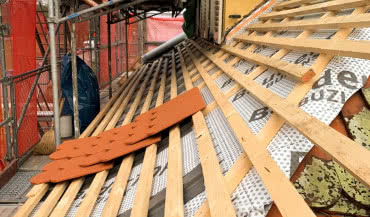 Dlaczego warto stosować dyfuzyjną membranę bitumiczną Bauder?