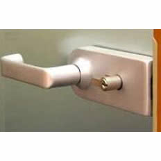 Nowoczesne okucia do drzwi szklanych