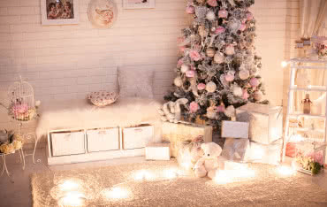 Świąteczna paleta kolorów farb marki Dekoral