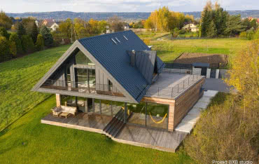 Stalowy dach Ruukki pokrywa Małopolską Chatę Podcieniową