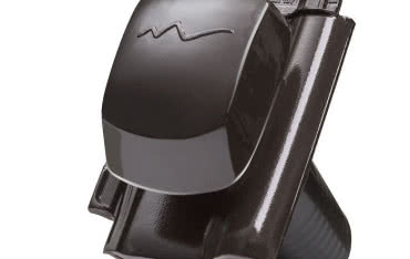 Nowość w ofercie Braas. Dachówka kształtowa z kominkiem wentylacyjnym