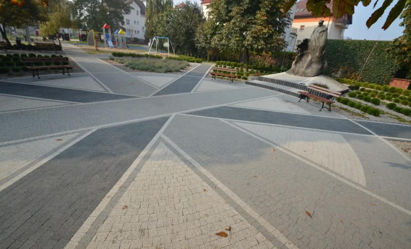 Udana rewitalizacja skweru Hallera we Władysławowie