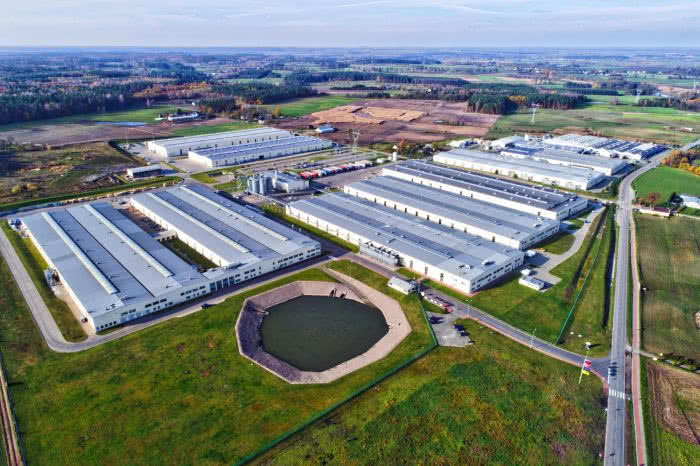 Największa fabryka okien w Polsce z nowym Centrum