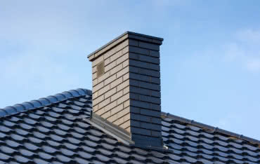 Renowacja komina krok po kroku – jak zadbać o szczelność i bezpieczeństwo domu