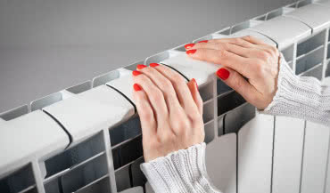 Grzejnik aluminiowy czy stalowy? Który z nich jest lepszy?