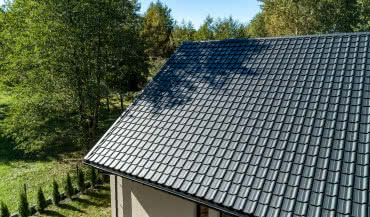 Blacha na pokrycie przydomowego warsztatu lub magazynku