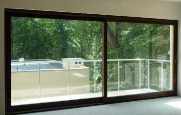 Duże przeszklenia okien - moda czy użyteczność?