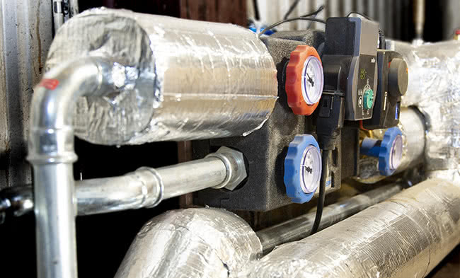 Kompaktowa grupa pompowa GRB300. Prosty montaż i oszczędność miejsca w kotłowni