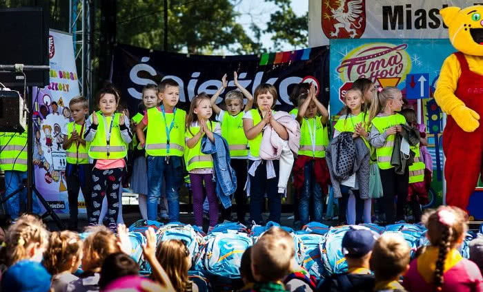 Śnieżka po raz kolejny wspiera "Bezpieczną drogę do szkoły"