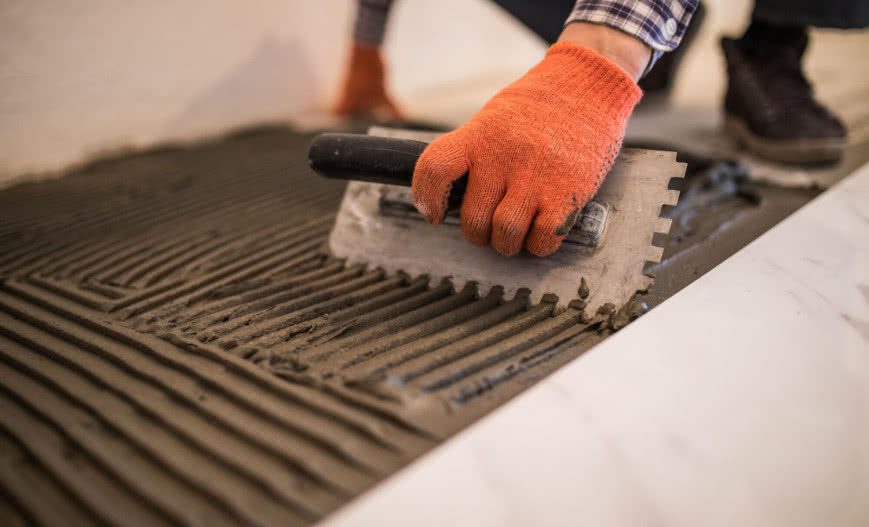 Łatwy montaż gresu z zaprawą klejową weber ZP413