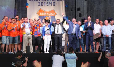 Świętowanie awansu KS Termaliki Bruk-Bet do ekstraklasy godne mistrzów!