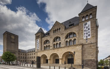 Centrum Kultury Zamek w Poznaniu wybiera SunGuard SuperNeutral 62/34