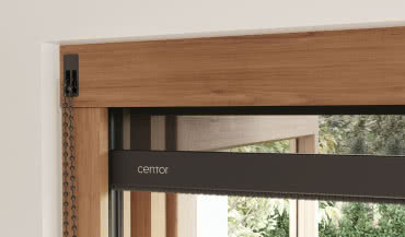 Centor wprowadza chowające się moskitiery i rolety