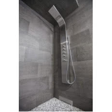 Odpływ naścienny ERGO