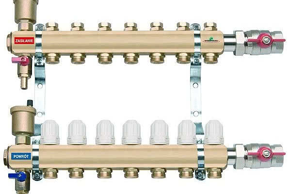Rozdzielacze mosiężne uzbrojone