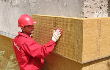 Jaka grubość izolacji przy termomodernizacji ścian?