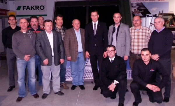 Roto Frank szkoli dekarzy