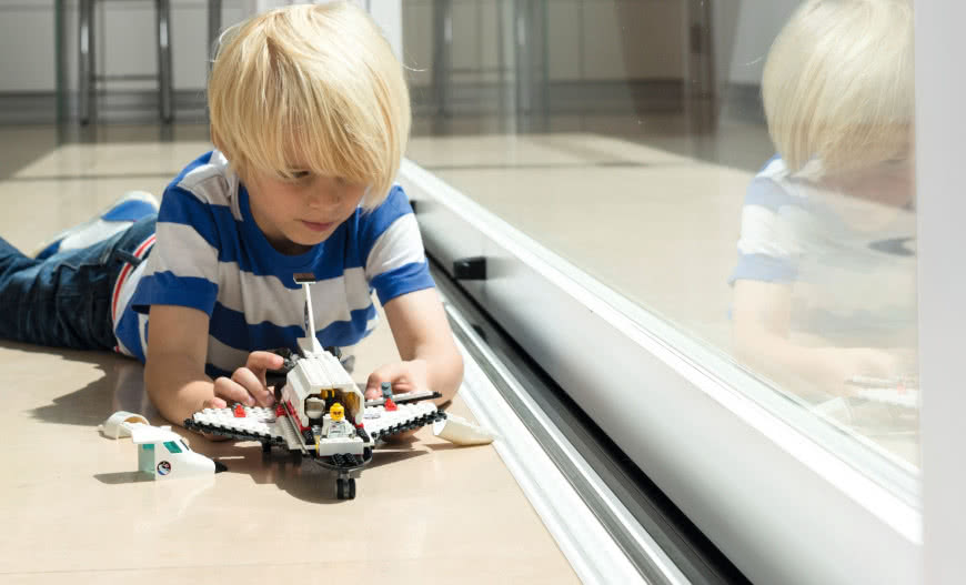 Czy warto zdecydować się na okna i drzwi przesuwne z PVC-U?