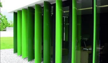 System żaluzji zewnętrznych Reynaers w alpejskim ośrodku w Breitenwang