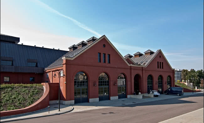 Nowe zabytkowe budynki wodociągów w Warszawie