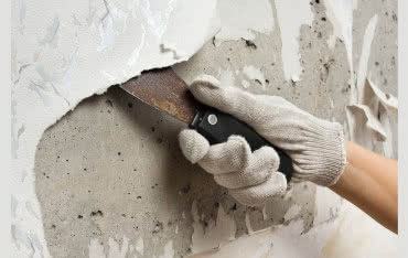 Jak wykonać renowację pokryć malarskich?