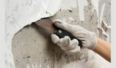 Jak wykonać renowację pokryć malarskich?