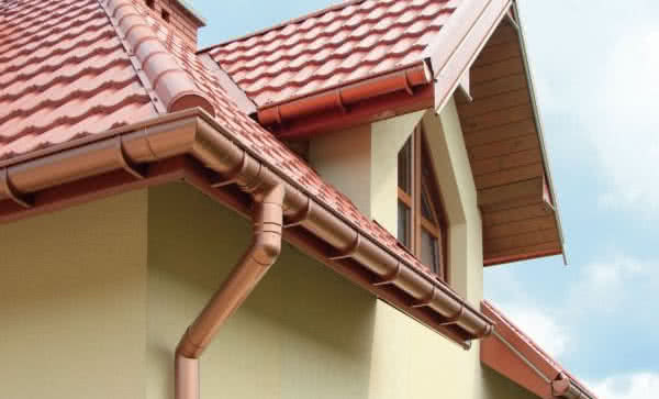 Gotowe systemy rynnowe - oferta, wybór, montaż