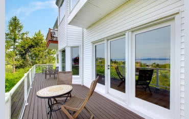 Jak odświeżyć wygląd okien i parapetów PCV?