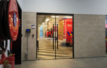 Vetrotech Saint-Gobain przejął firmę Lunax - producenta szklanych drzwi przeciwpożarowych