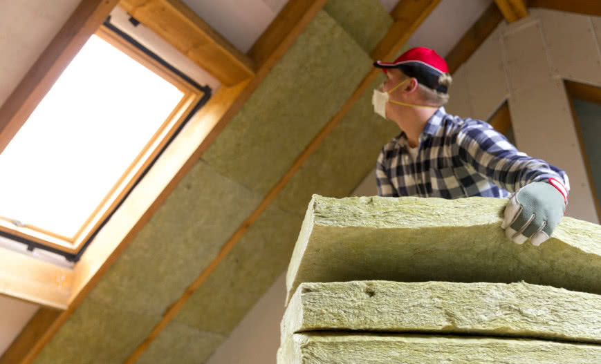 Dach skośny - izolacja termiczna i wentylacja krok po kroku