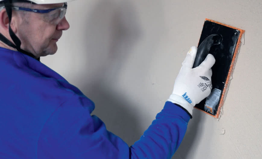 Szpachle i gładzie - sposób na gładkie ściany