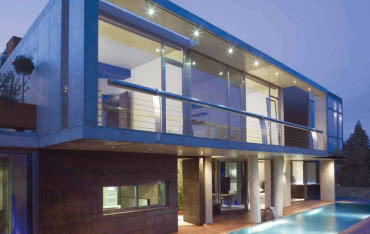 Zmiany w przepisach dotyczących branży szklarskiej