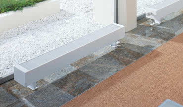 Kompaktowe i wydajne: konwektory Kermi do domów z dużymi oknami